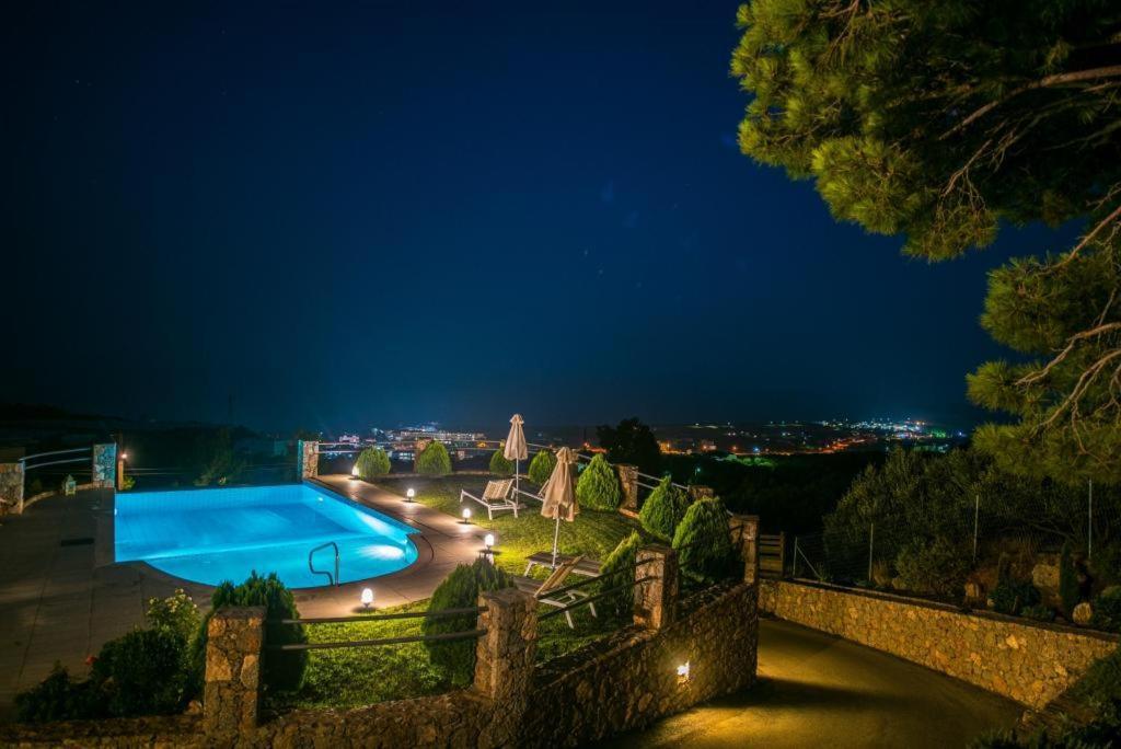 Votana Villa & Apartments Куцунарі Екстер'єр фото